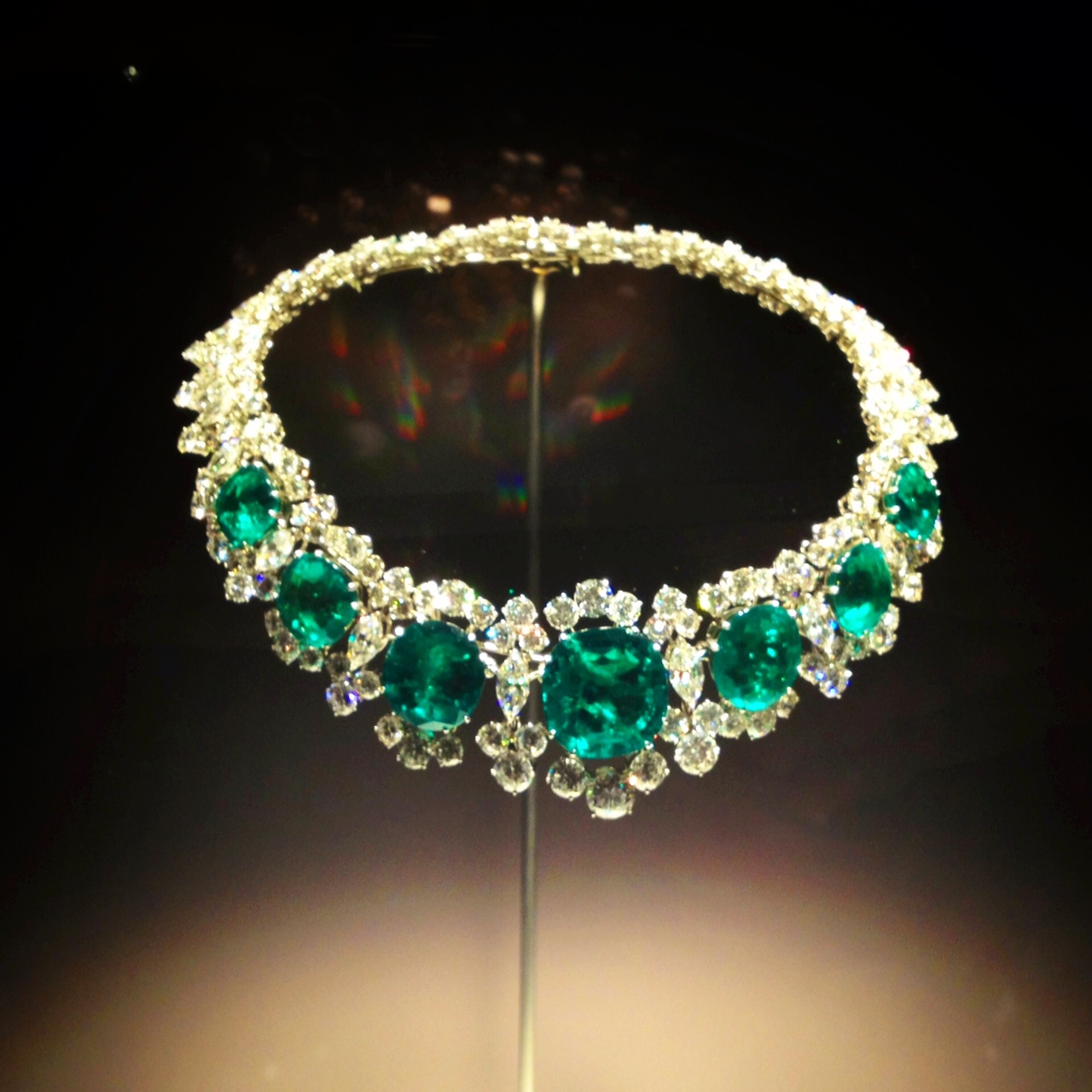 Bulgari emerald necklace